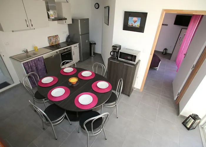 Montgolfiere 6 Personnes Сasa de vacaciones Châtellerault